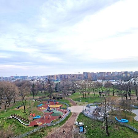 Caseospitali - Casa Park View, Ampio Trilocale Per Famiglie Sul Parco 米兰 外观 照片
