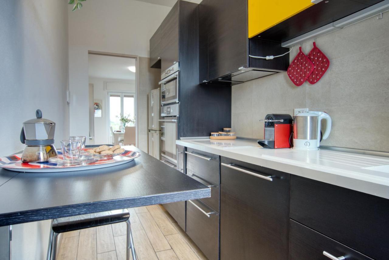 Caseospitali - Casa Park View, Ampio Trilocale Per Famiglie Sul Parco 米兰 外观 照片